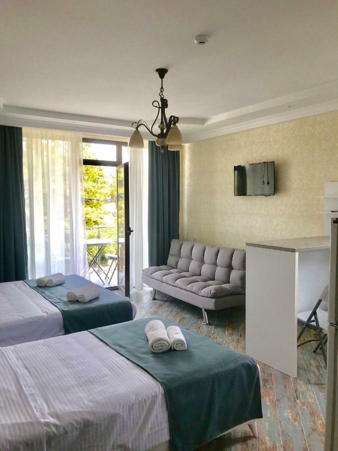 White-House Aparthotel Ureki Kültér fotó