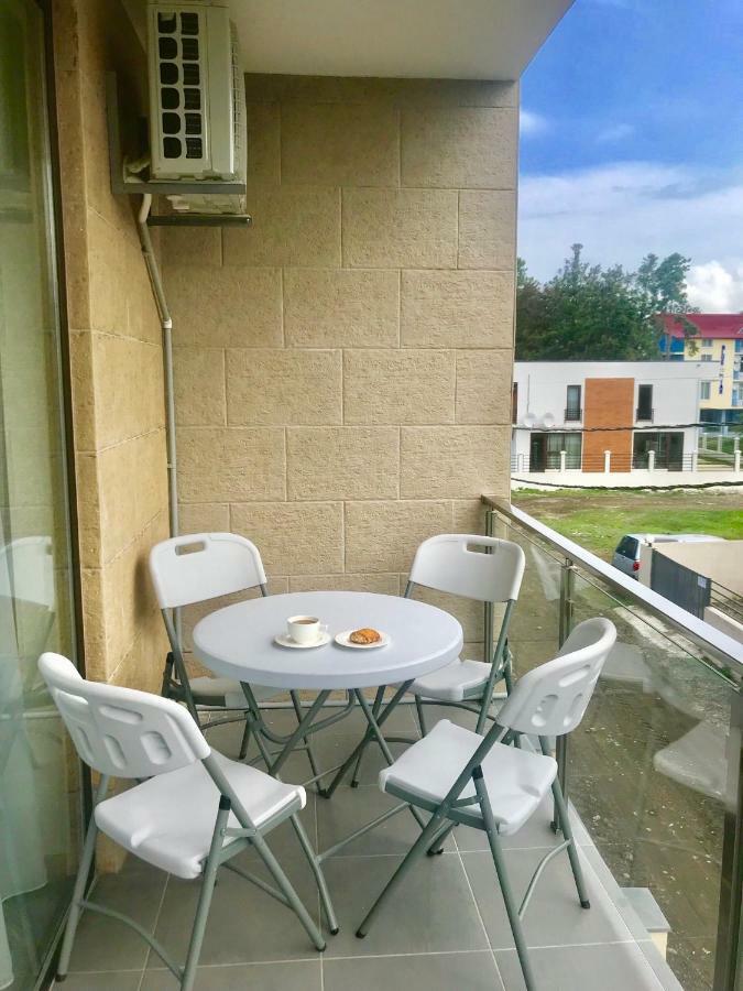 White-House Aparthotel Ureki Kültér fotó
